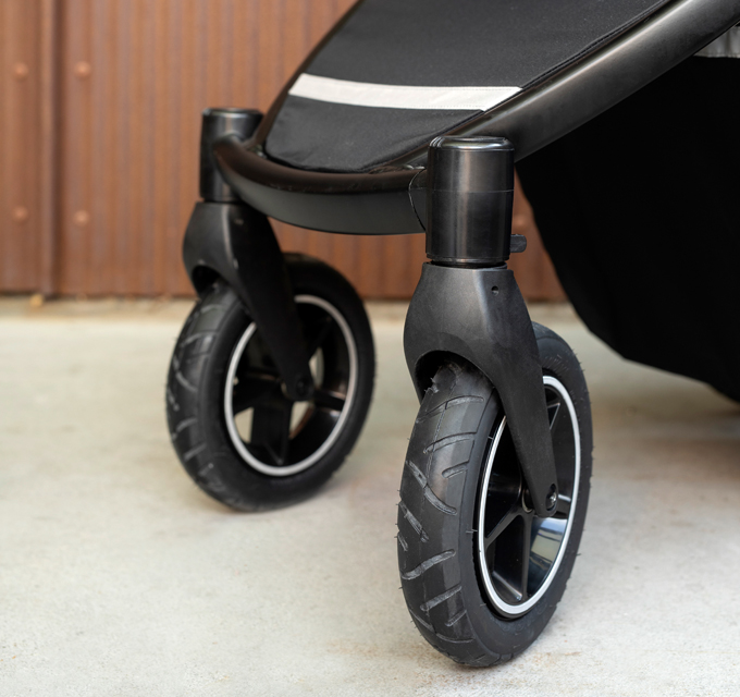 Vilken barnvagn | Svängbara hjul eller så kallade ”swivelhjul”